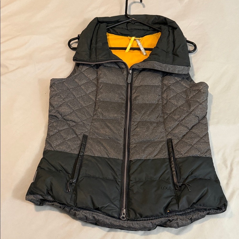 Lole Women’s Quilted Gray and Black Vest with Yellow Lining